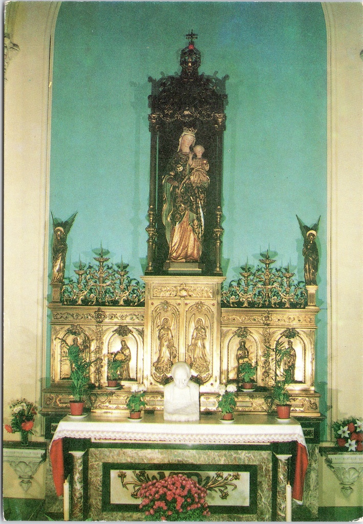 [A1719] Namur - "Chapelle Saint-Berthuin" - Altaar van de Maagd in de Sint-Berthuinkapel waar Broeder Mutien bad