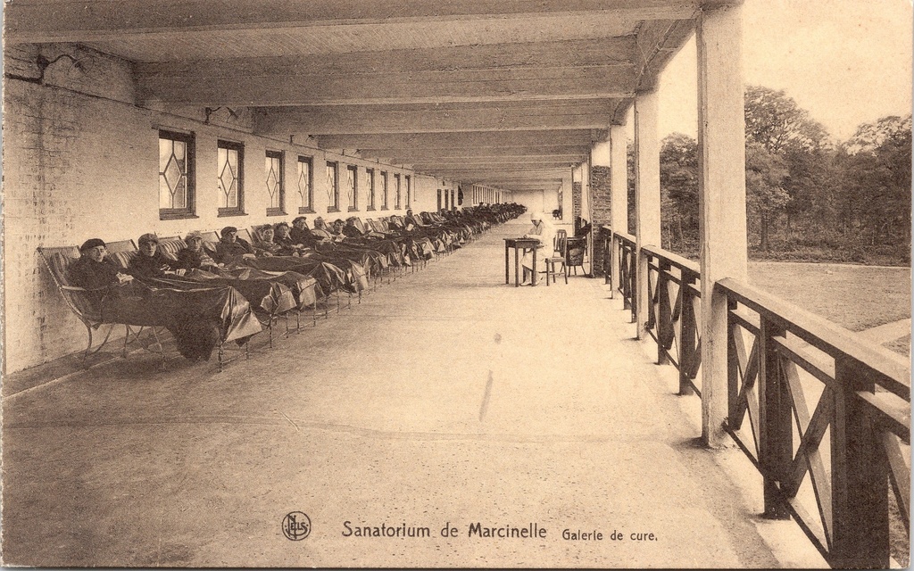 [B1815] Charleroi - "Sanatorium de Marcinelle" - Galerij de cure (rustgalerij voor tuberculosepatiënten)