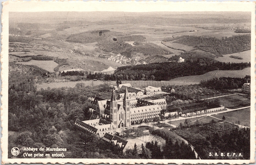 Anhée - "Abbaye de Maredsous" - Luchtfoto van de Abdij van Maredsous