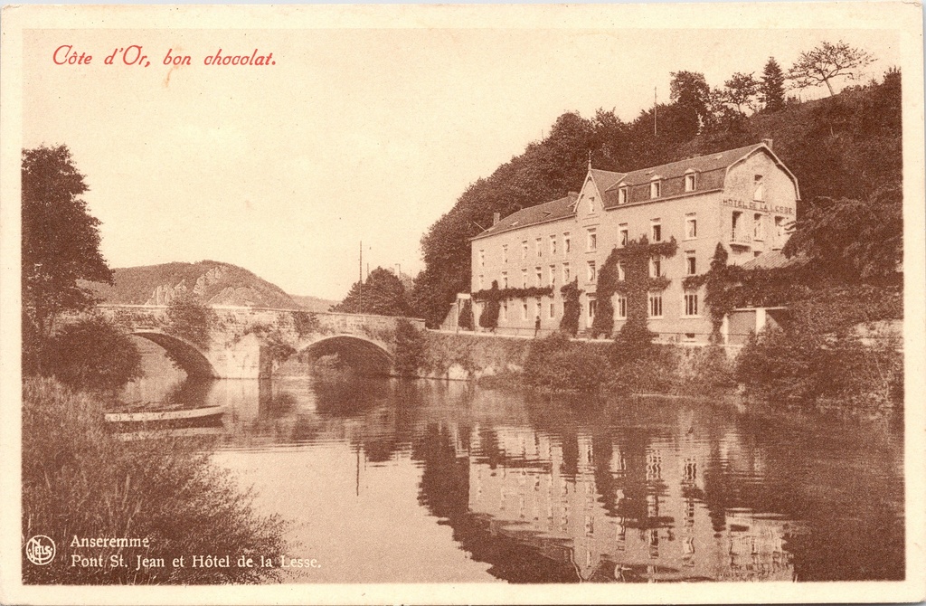 Dinant - "Pont St. Jean et Hôtel de la Lesse" - Brug en hotel aan de Lesse in Anseremme