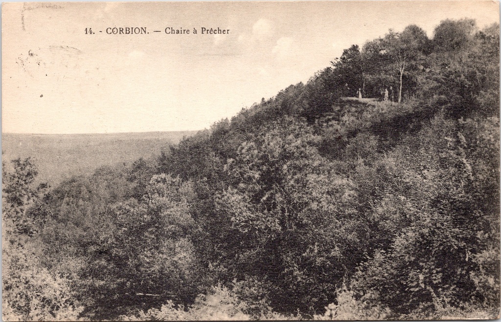 [D1727] Bouillon - "Chaire à Prêcher" - Rotsformatie met bosrijk panorama in Corbion