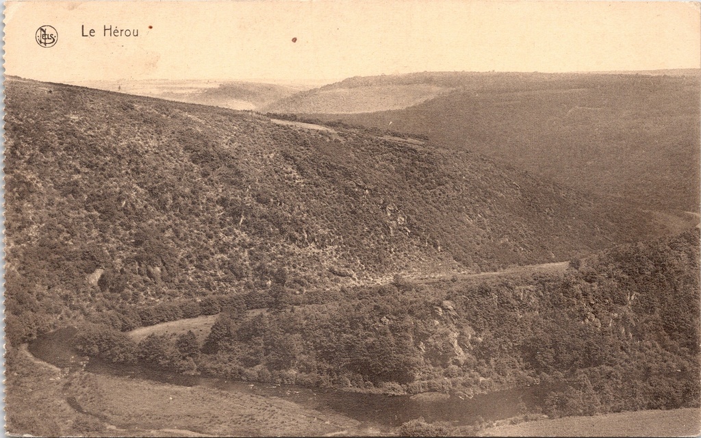 [D1763] Houffalize - "Le Hérou" - Panoramisch uitzicht op de vallei van de Ourthe