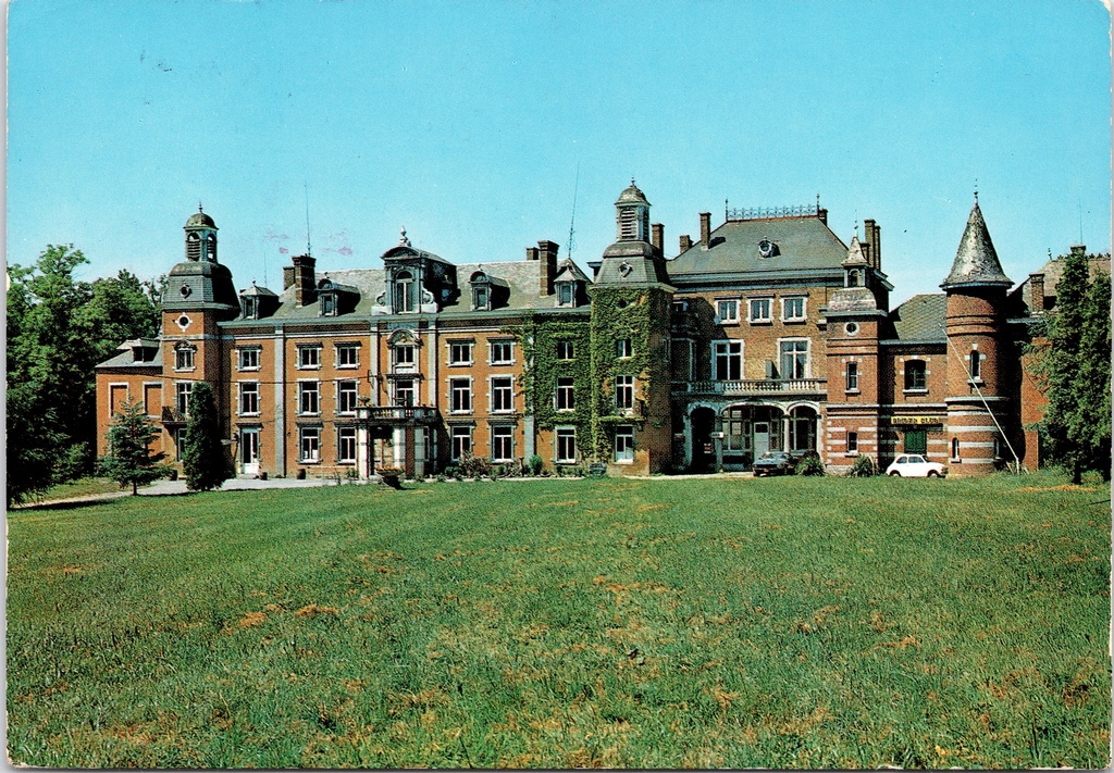 Fernelmont - "Manoir de là-bas, Château et Domaine AISCHE en REFAIL" - Kasteel en domein Aische-en-Refail