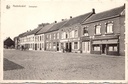 Brakel - "Statieplein" - Stationsplein met Cafe Leon en Terminus, Nederbrakel