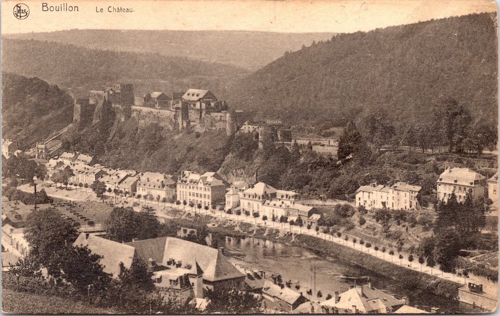 Bouillon - "Le Château" - Panoramisch zicht op het kasteel en de stad langs de Semois