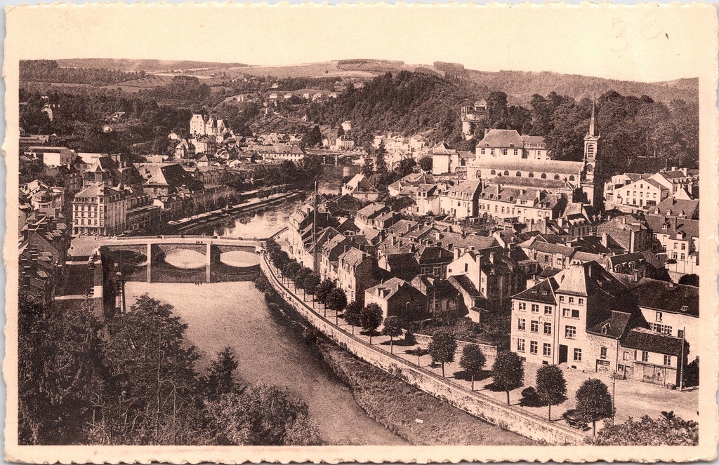 [G1837] Bouillon - "Bouillon s/Semois Panorama" - Panoramisch zicht op Bouillon aan de Semois
