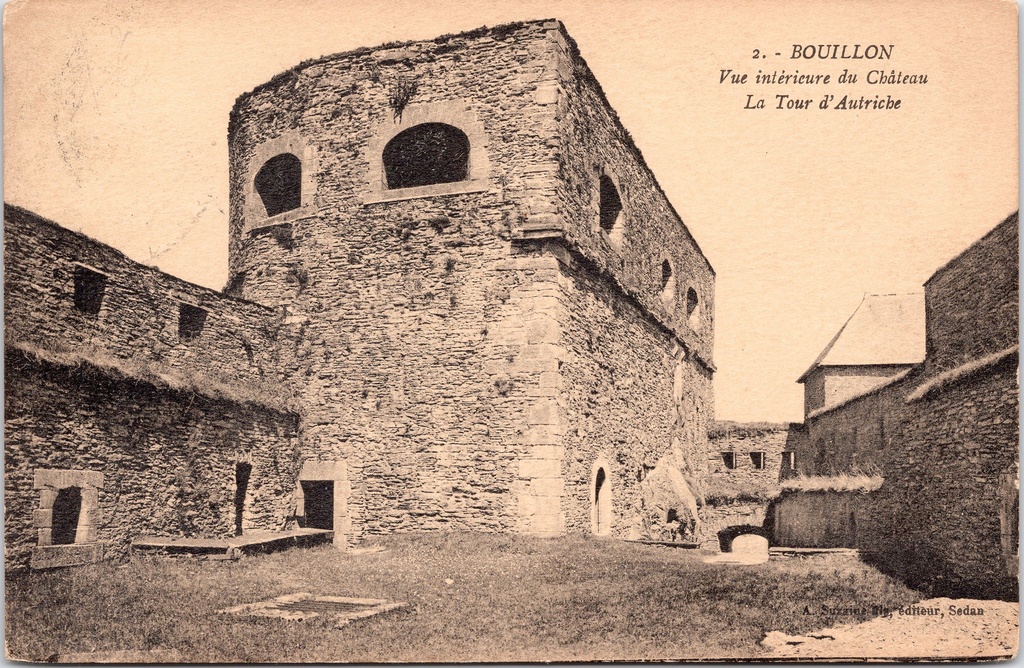 Bouillon - "Vue intérieure du Château - La Tour d'Autriche" - Binnenplaats van het Kasteel van Bouillon met de Oostenrijkse Toren