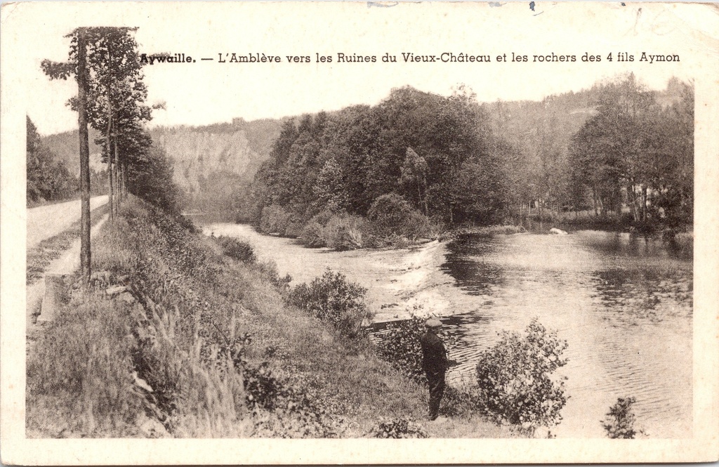 [H1993] Aywaille - « L'Amblève vers les ruines du Vieux-Château et les rochers des 4 fils Aymon » - L'Amblève en direction des ruines du Vieux-Château et des rochers des 4 fils Aymon