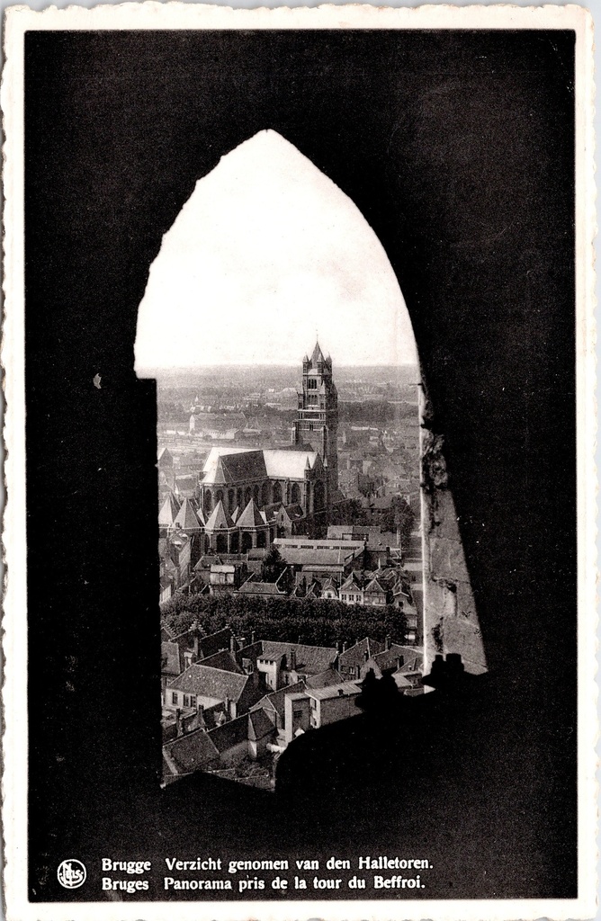 Brugge - "Verzicht genomen van den Halletoren" - Panoramisch stadsgezicht vanaf het Belfort
