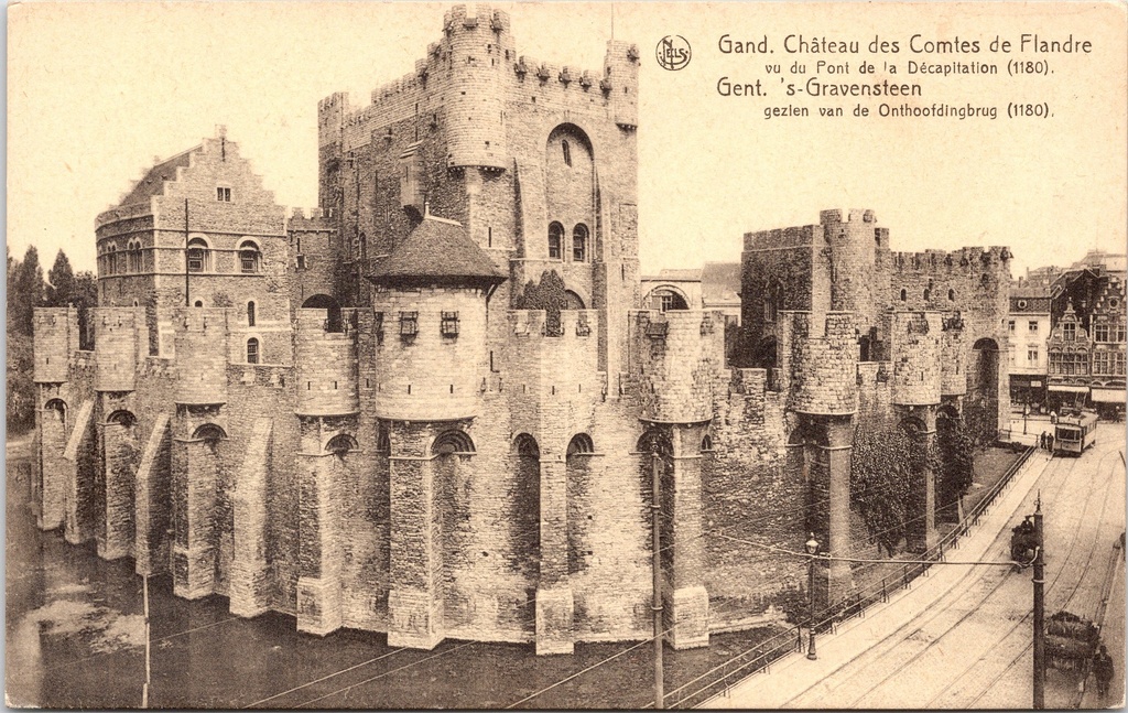 Ghent – “Château des Comtes de Flandre” – ‘s-Gravensteen as seen from the Onthoofdingbrug