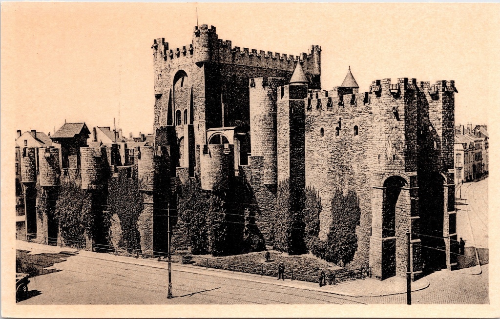 Ghent - "'s-Gravensteen" - Gravensteen Castle as seen from Sint-Pharaïldeplein