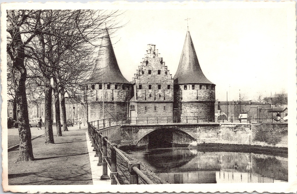 Ghent - “Le Rabot” - Medieval water gate with two towers
