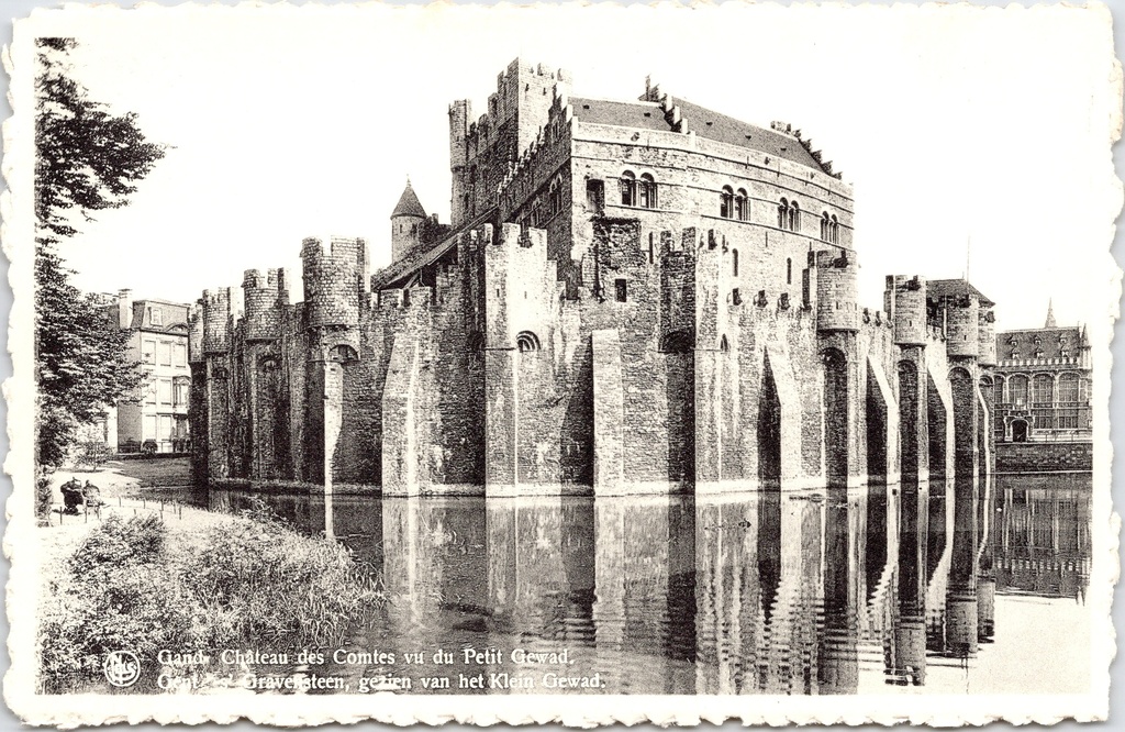 Gand - « Château des Comtes vu du Petit Gewad » - Gravensteen vu depuis le Klein Gewad
