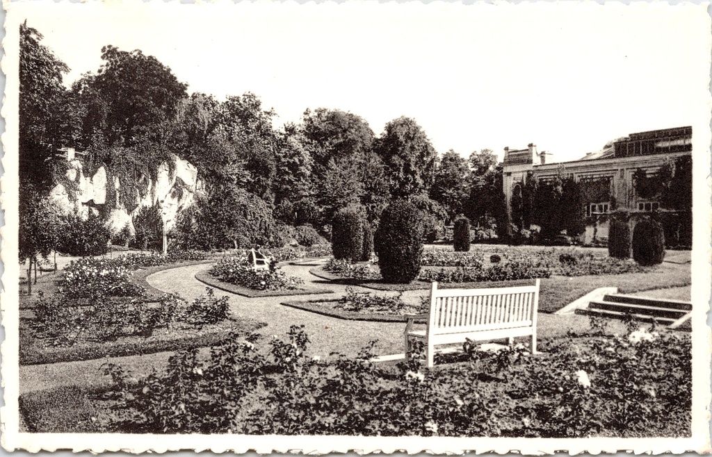 Ghent – “Parc de la Citadelle – La Roseraie” – Citadel Park, the Rose Garden
