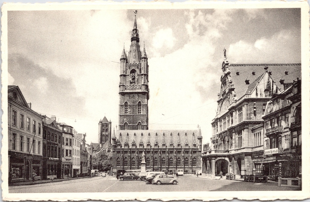 Gent - "Place Saint-Bavon et Beffrol" - Sint-Baafsplein met Belfort