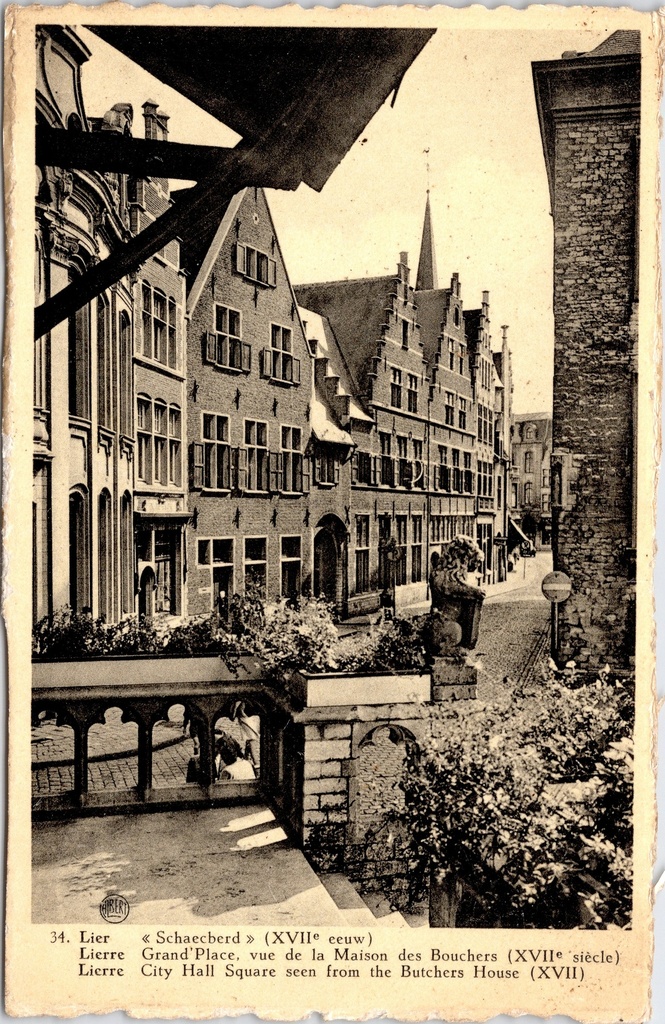Lier - "Grand'Place, vue de la Maison des Bouchers" - Grote Markt gezien vanuit het Vleeshuis