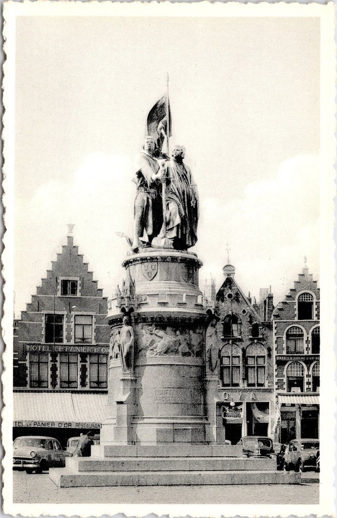 Brugge - "Standbeeld van J. Breydel en P. De Coninc." - Standbeeld Jan Breydel en Pieter de Coninck op de Markt