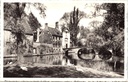 Brugge - "Ingangspoort van 't Begijnhof" - Ingang van het Begijnhof met zwanen en brug