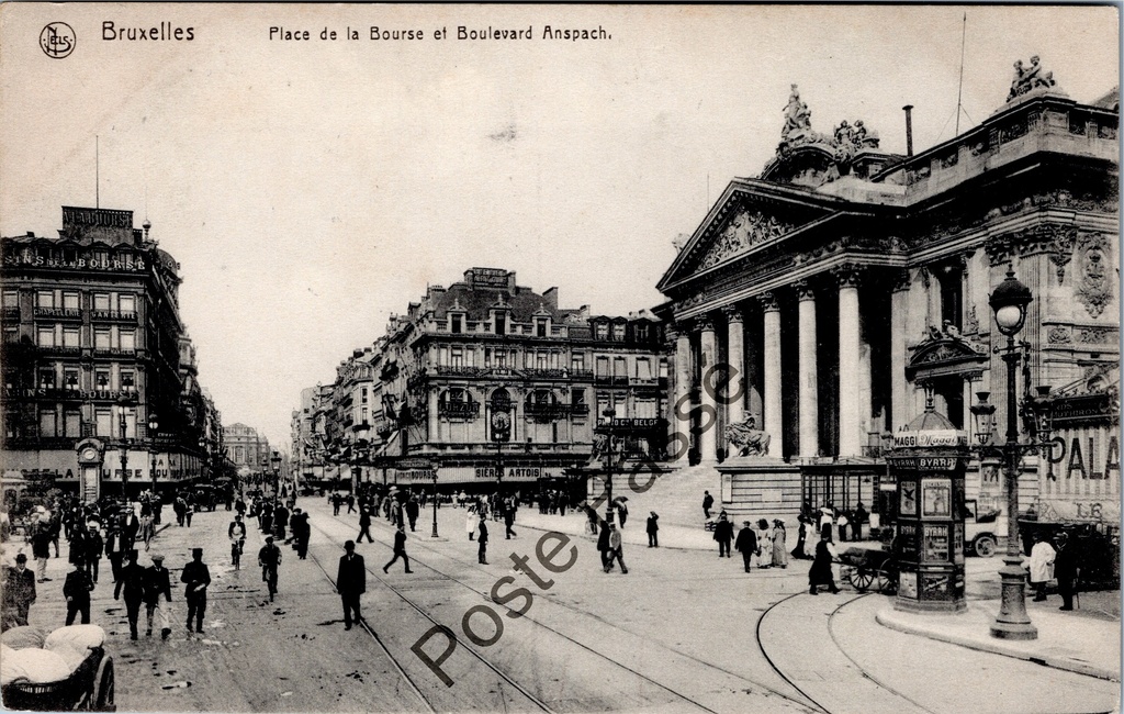 [Brussel0446] Bruxelles - "Place de la Bourse et Boulevard Anspach" - Place de la Bourse et Boulevard Anspach avec circulation de tramways