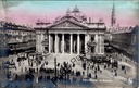 Bruxelles - "La Bourse" - La Bourse avec la circulation des tramways et des piétons