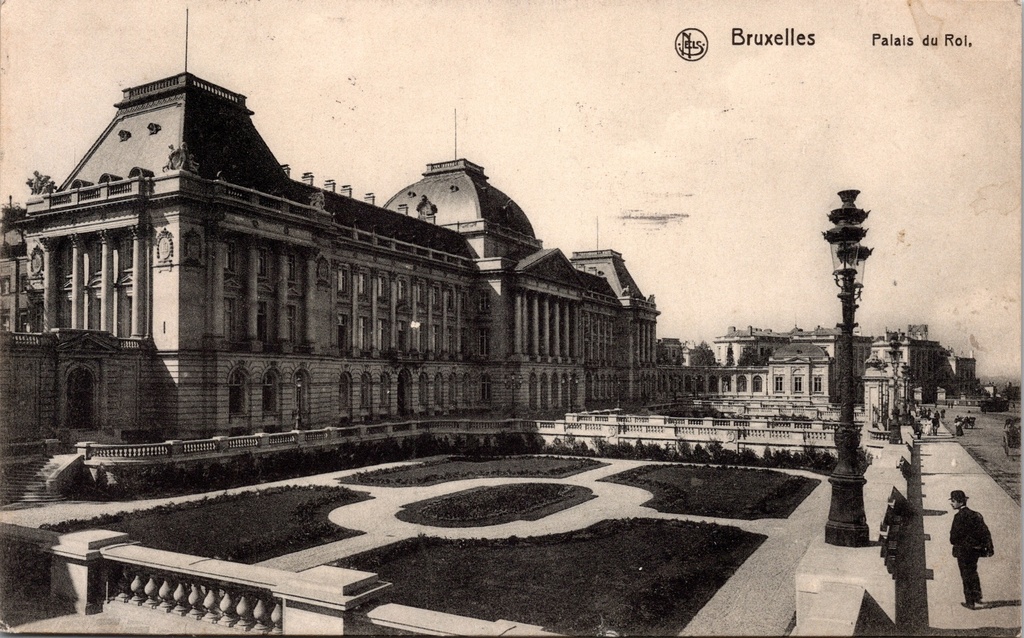 Brussels - "Palais du Roi" - Royal Palace with gardens