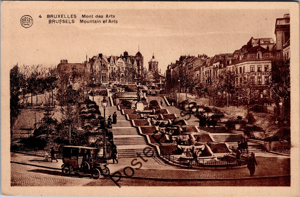 Brussel - "Mont des Arts" - Kunstberg met tuinen en trappen